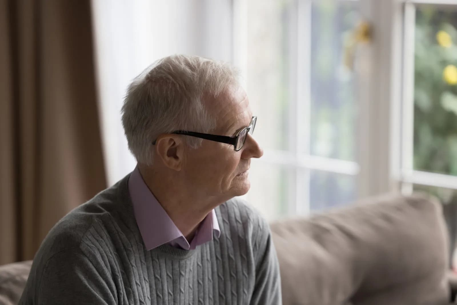 En gåva till Alzheimerfonden i kampen mot demens
